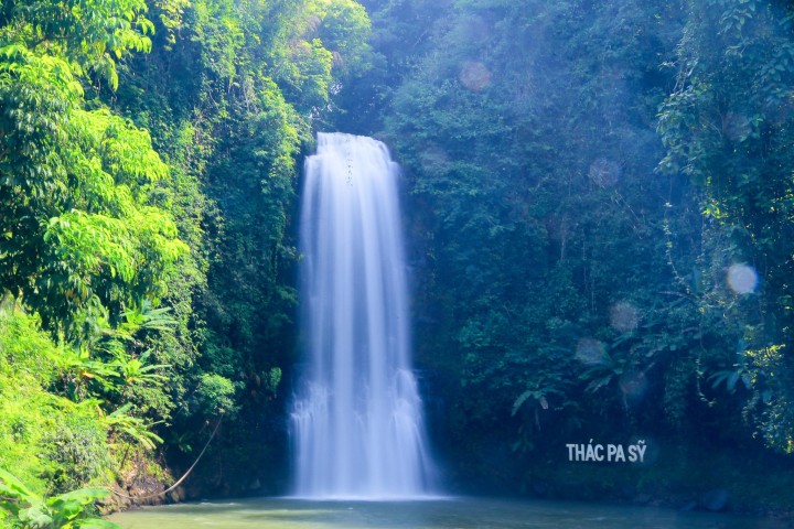 Pa Sy Waterfall